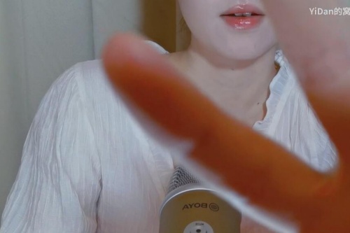 一、李嘉诚,从证券分析师到房地产专家